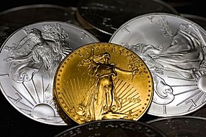 gold up on 3rd straight gain as us dollar falls gold up on 3rd straight gain as us dollar falls