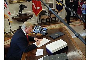 Feds Collect Record Individual Income Taxes $1,665,484,000,000