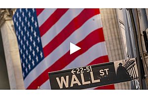 Big Money Managers Hoard Cash, Dump Bonds As Inflation Fears Mount: Cash Levels Hit 12-Month High